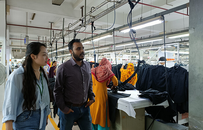 Visitó a nuestro cliente de fábrica de prendas de vestir en Bangladesh